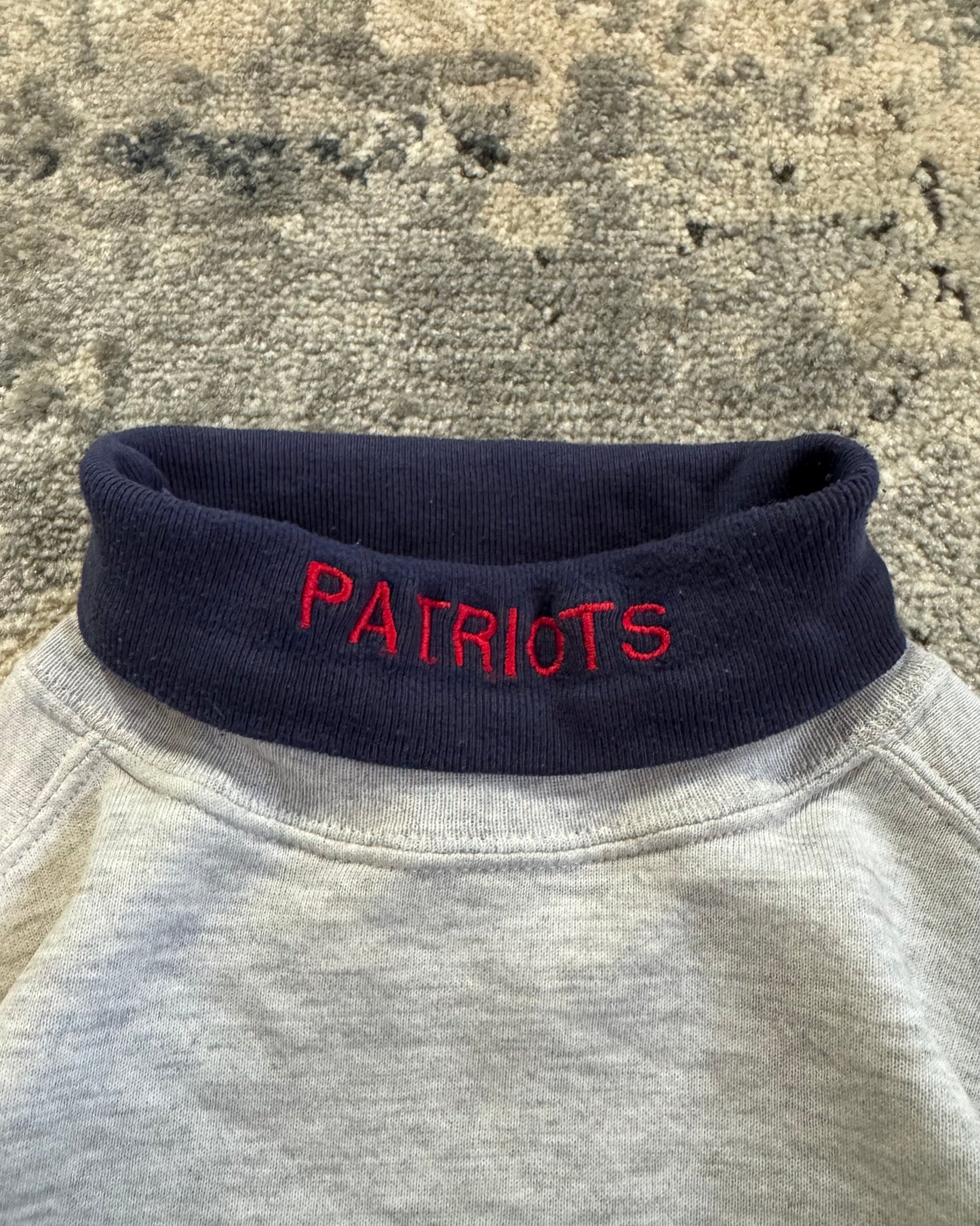 1990S NEW ENGLAND PATRIOTS SWEATSHIRT - XL