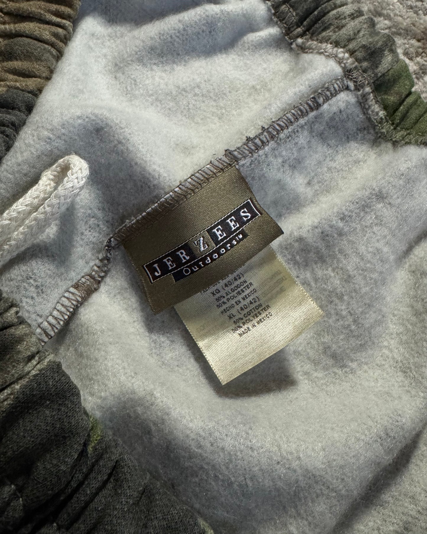 2000S JERZEES CAMO SWEATPANTS - XL