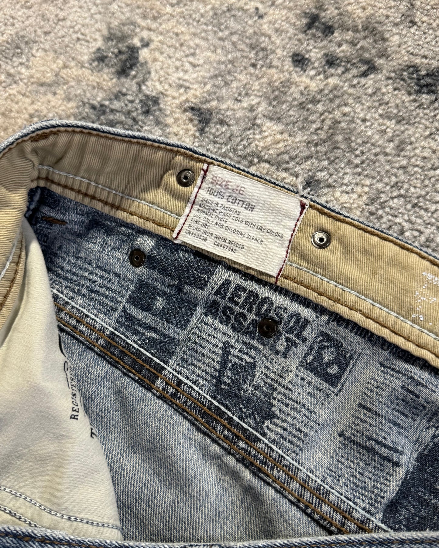 2000S ECKO UNLTD BAGGY DENIM SHORTS - 37